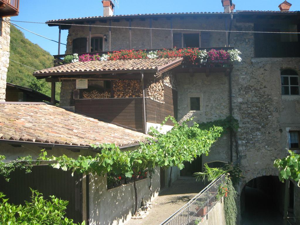 Casa Calvola Holiday Home Tenno Eksteriør billede